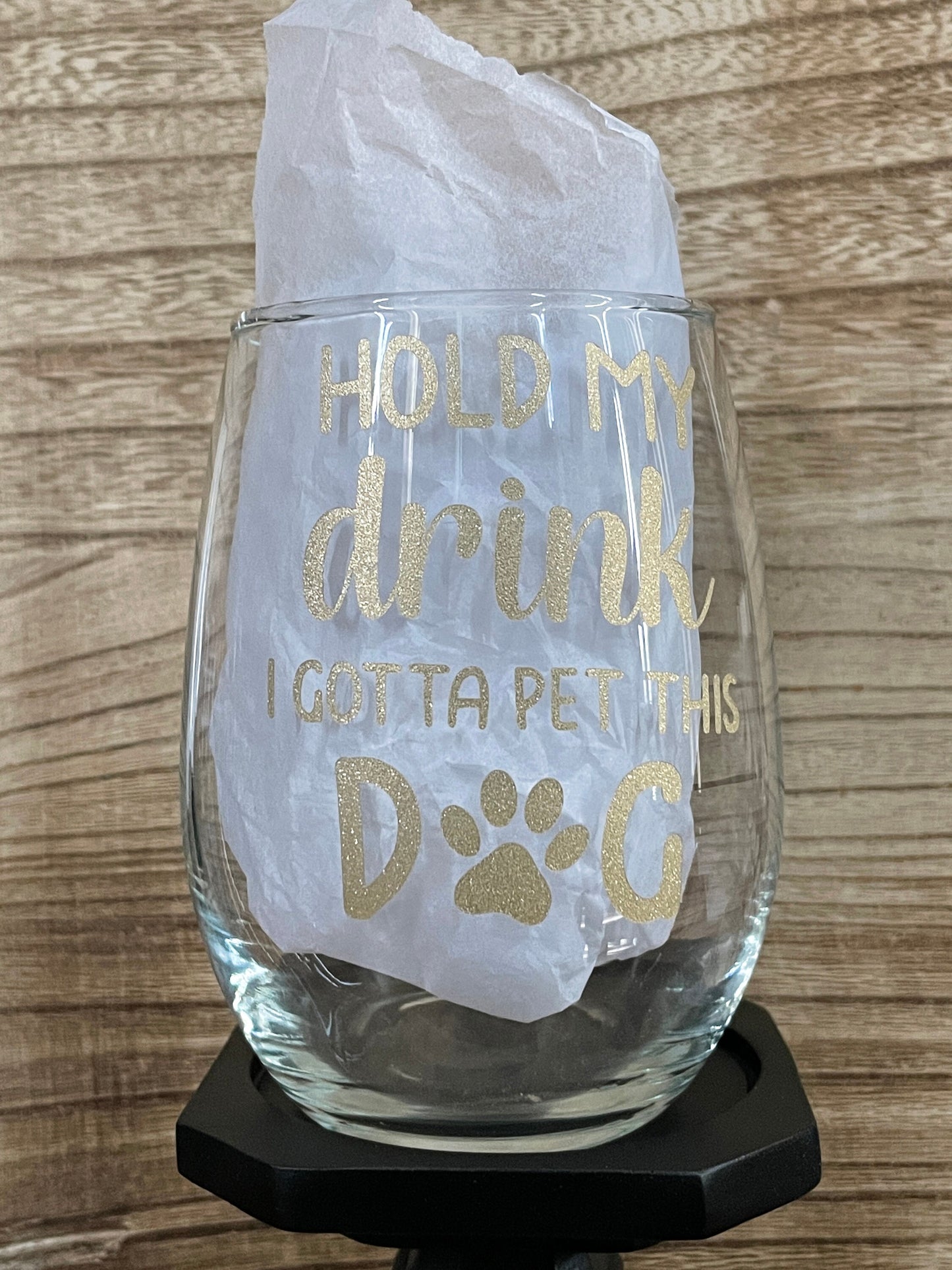 Hold my drink I gotta pet this DOG
